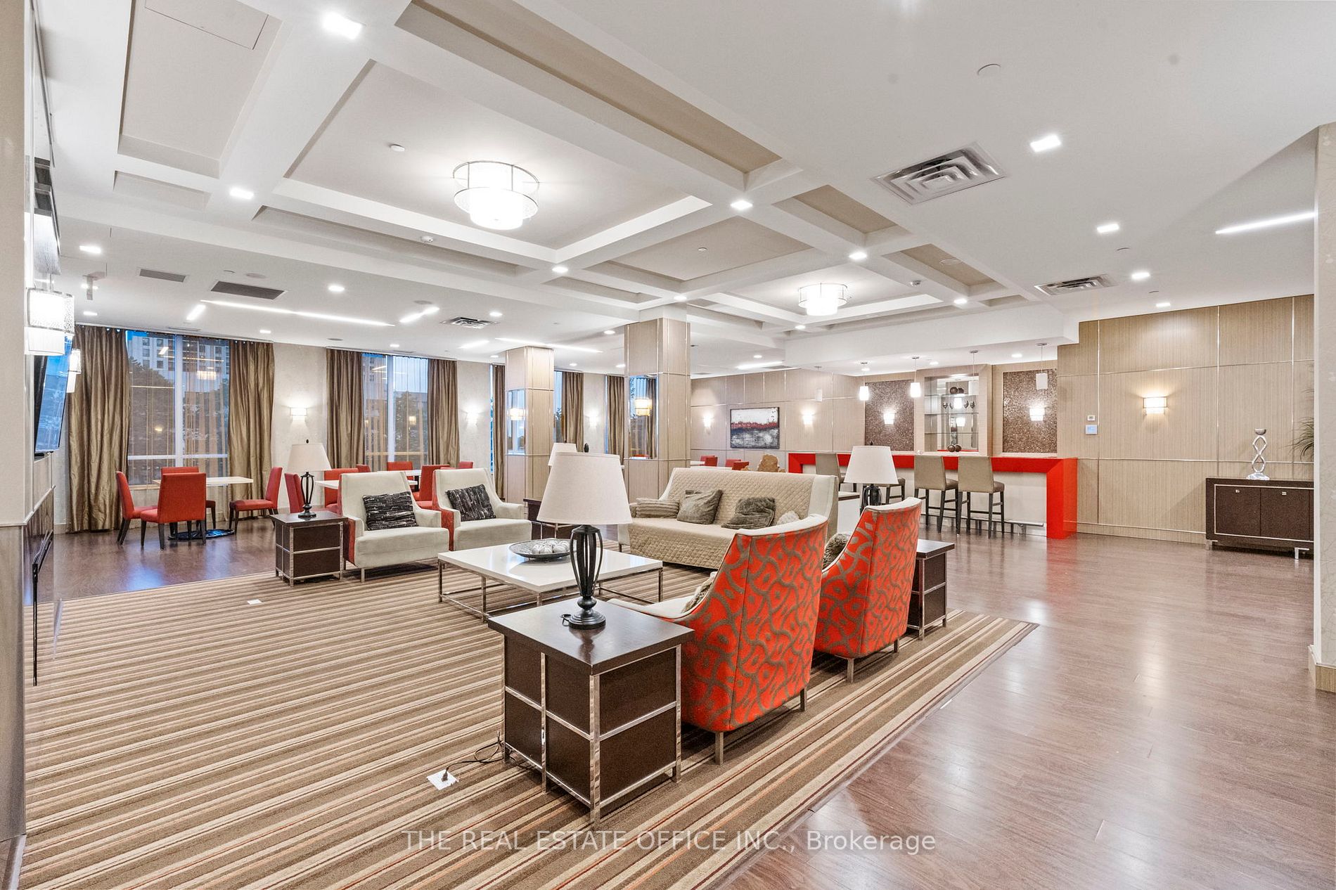 2 Eva Rd, #1829