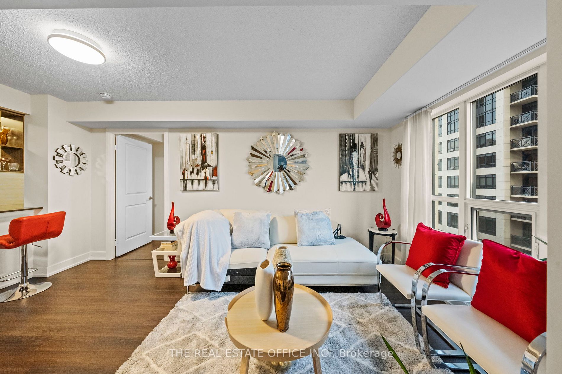 2 Eva Rd, #1829