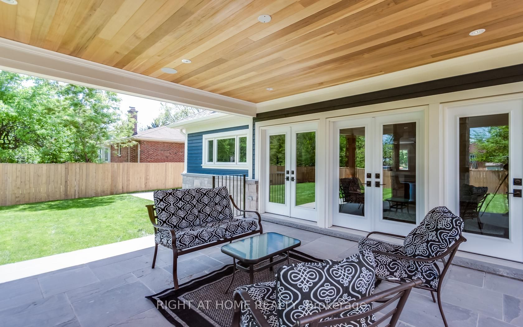 247 Woodale Avenue