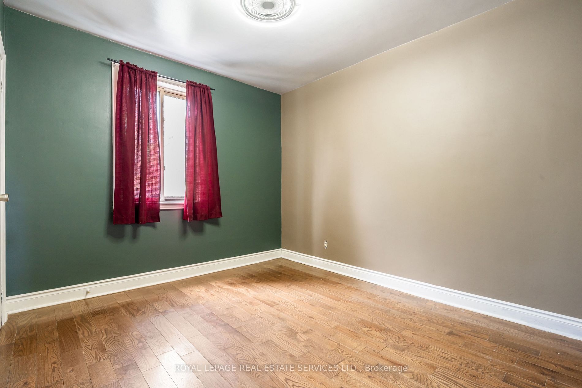 8 Culnan Ave