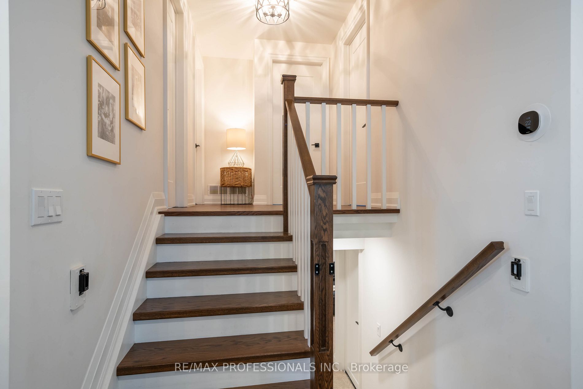 19 Vanderbrent Cres