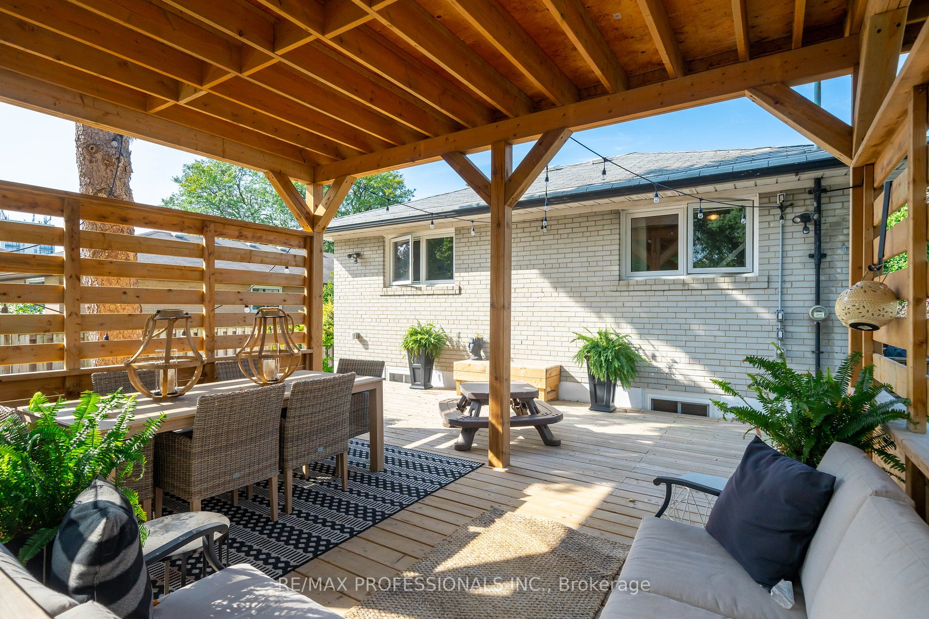 19 Vanderbrent Cres