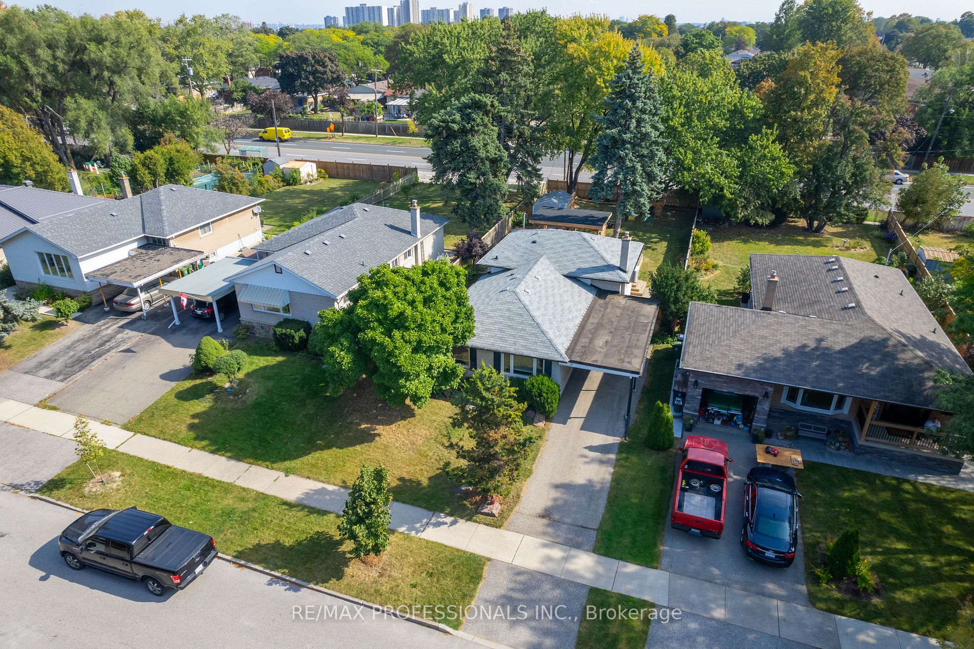 19 Vanderbrent Cres