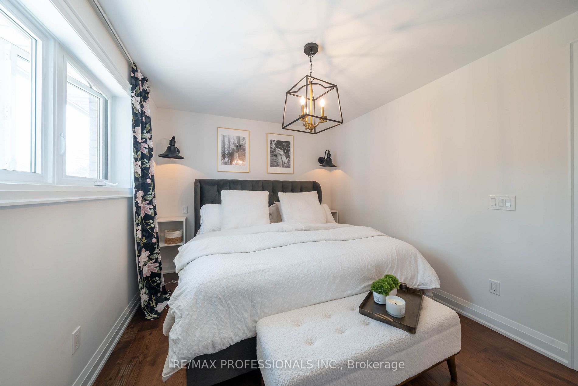 19 Vanderbrent Cres
