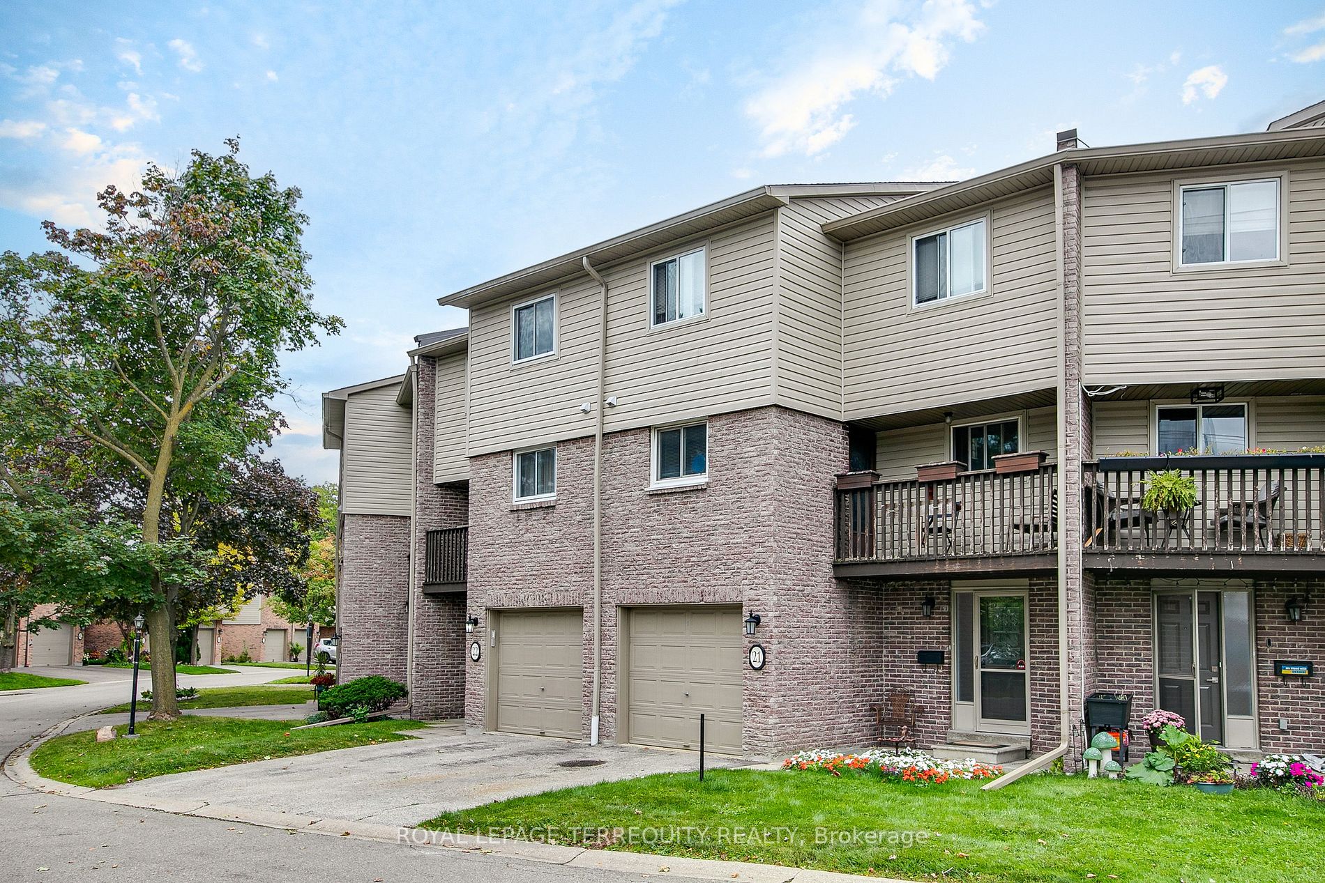2075 Asta Dr, #21