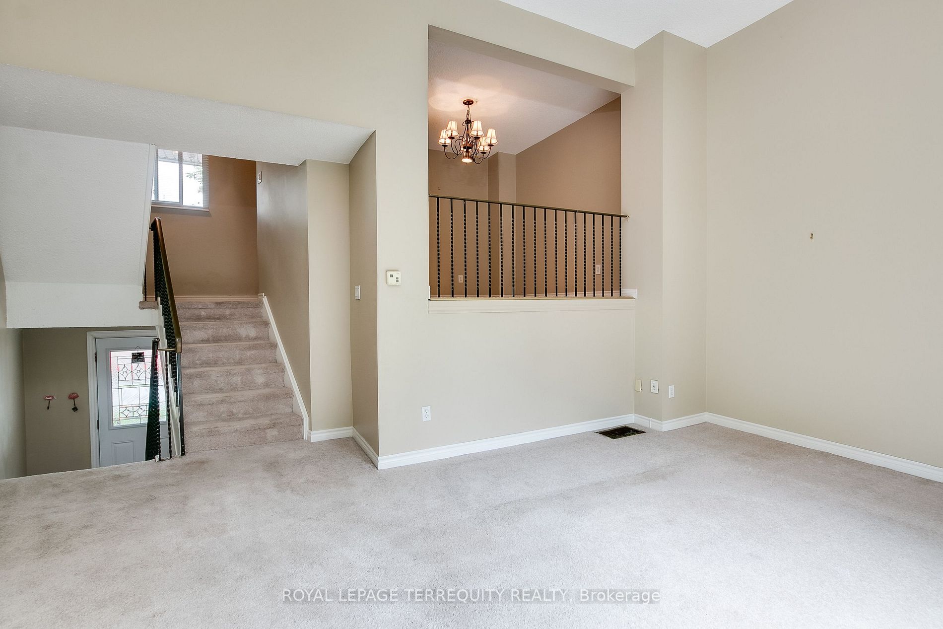 2075 Asta Dr, #21