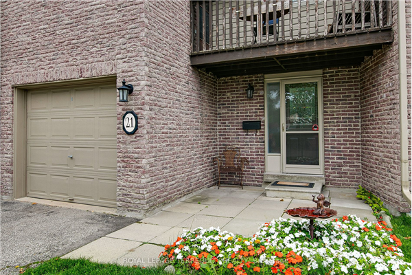 2075 Asta Dr, Mississauga