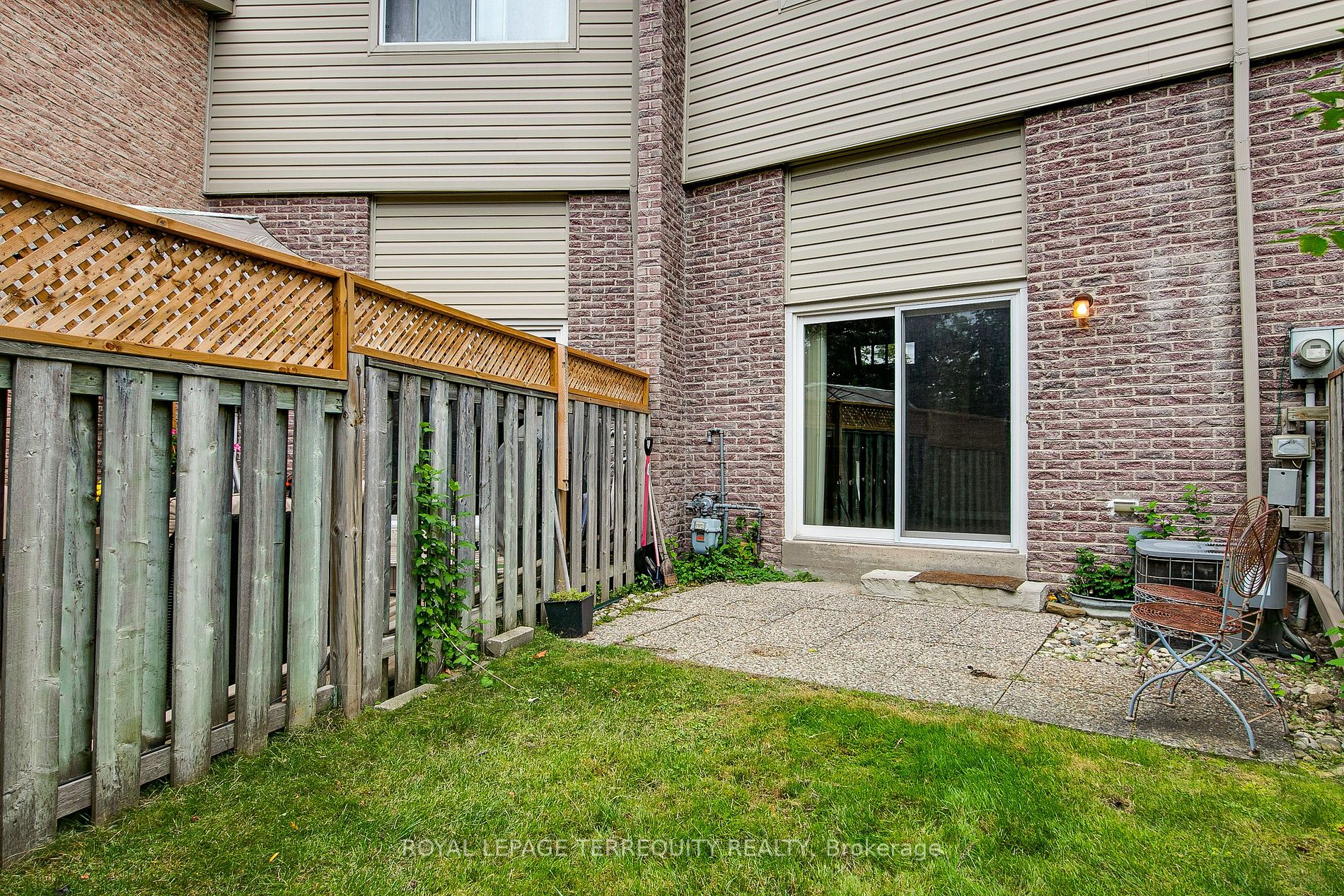2075 Asta Dr, #21
