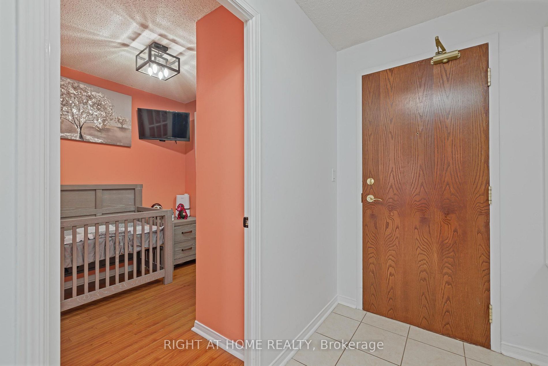 7 Michael Power Pl Pl, #904