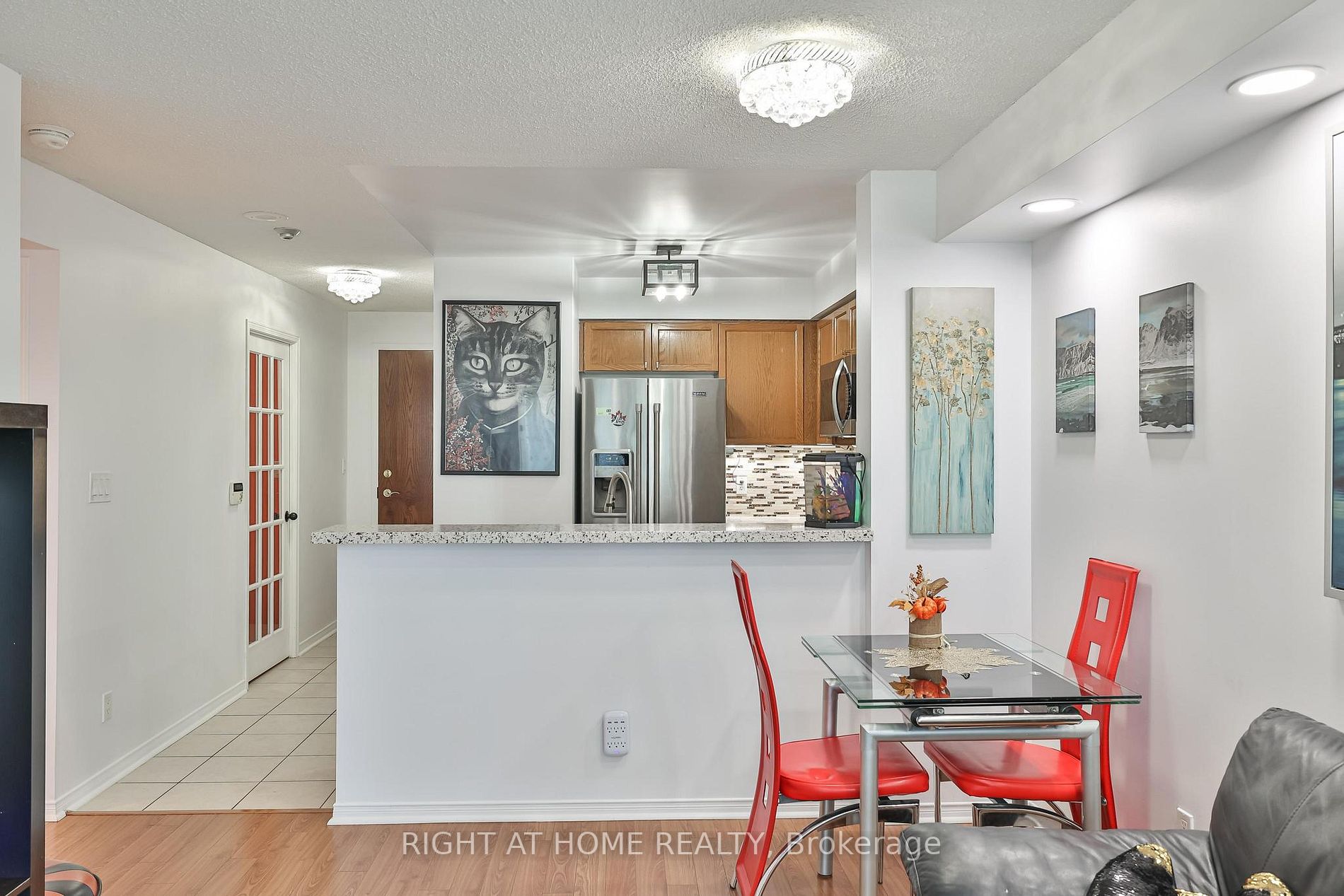 7 Michael Power Pl Pl, #904