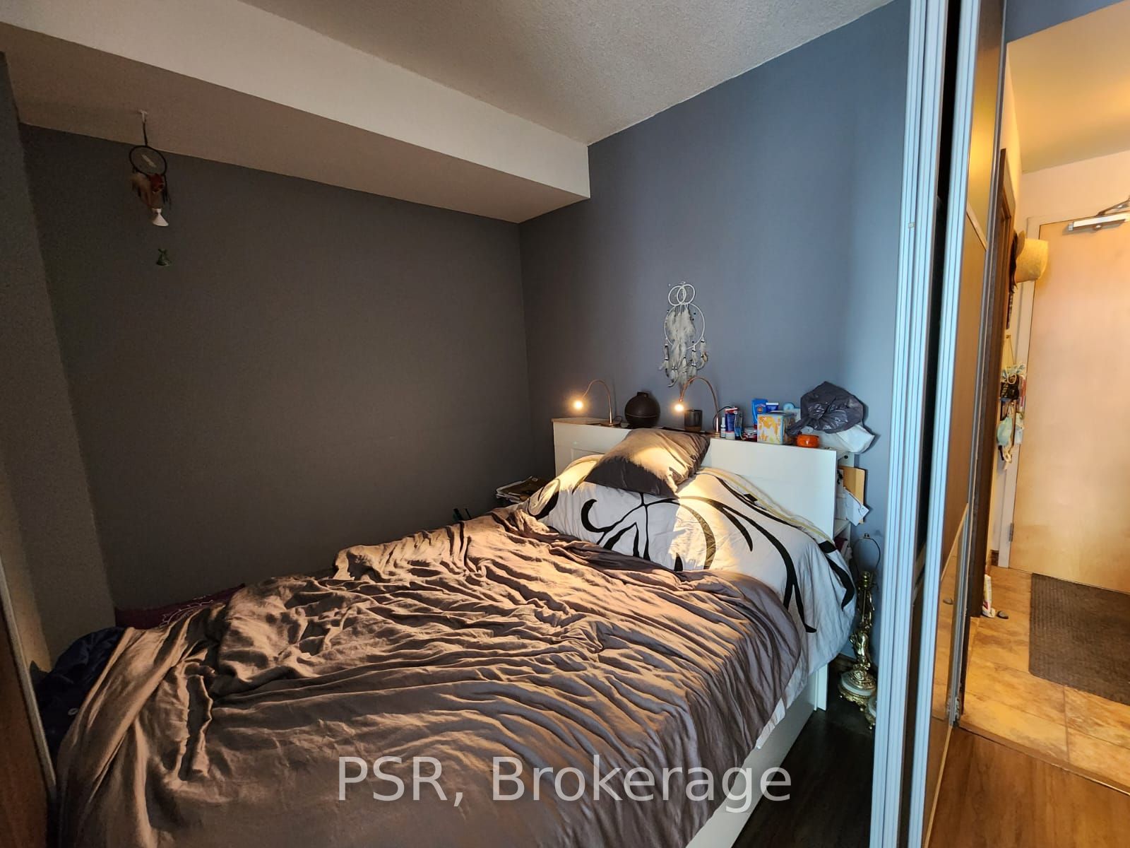 185 Legion Road N, #1110