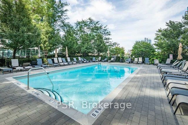 185 Legion Road N, #1110