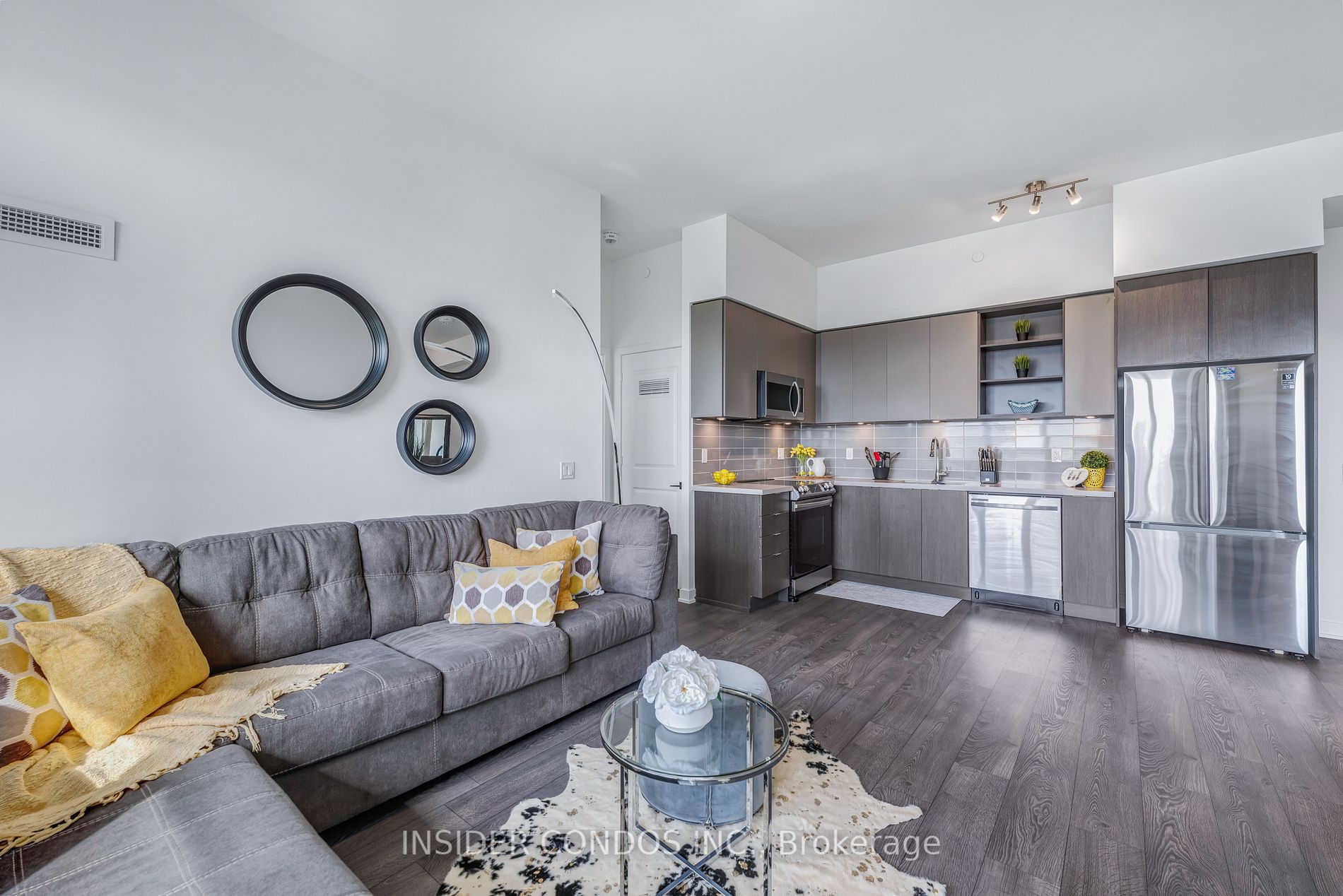 4655 Metcalfe Ave, #202B