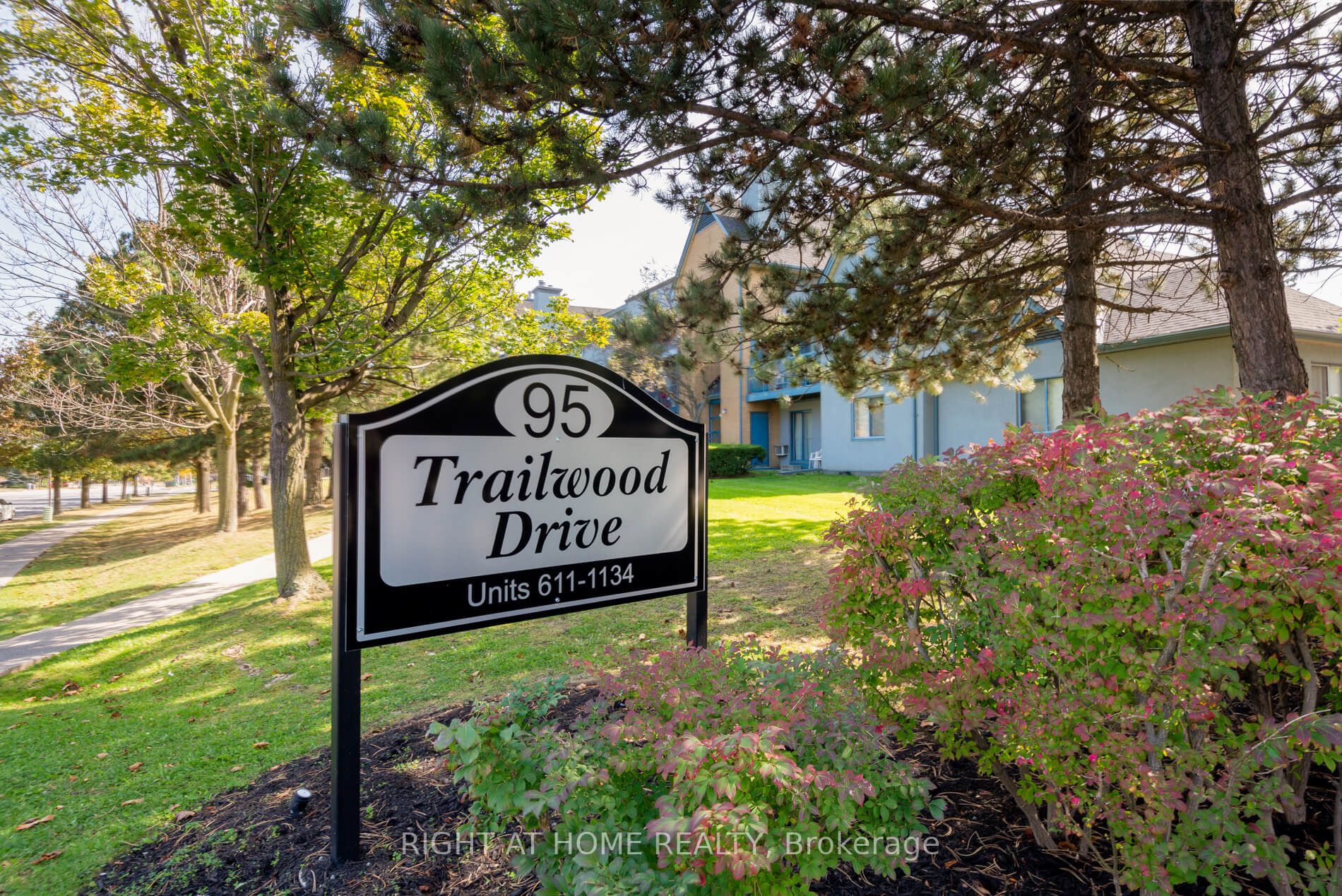 95 Trailwood Dr, #922