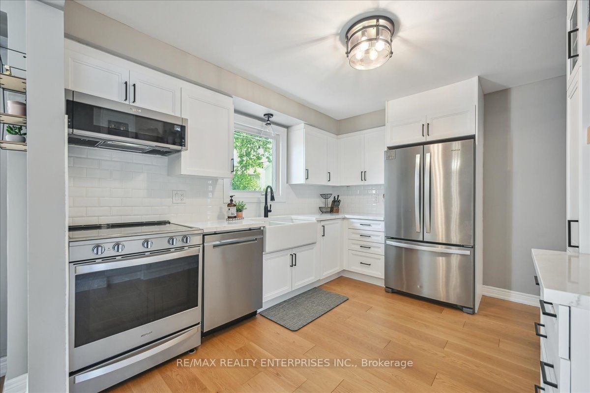 3091 Kilbride Cres