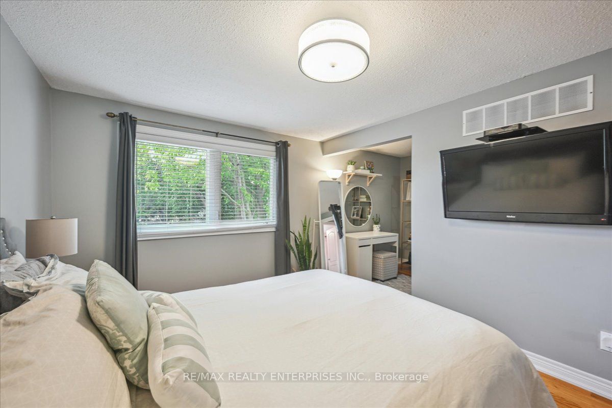 3091 Kilbride Cres