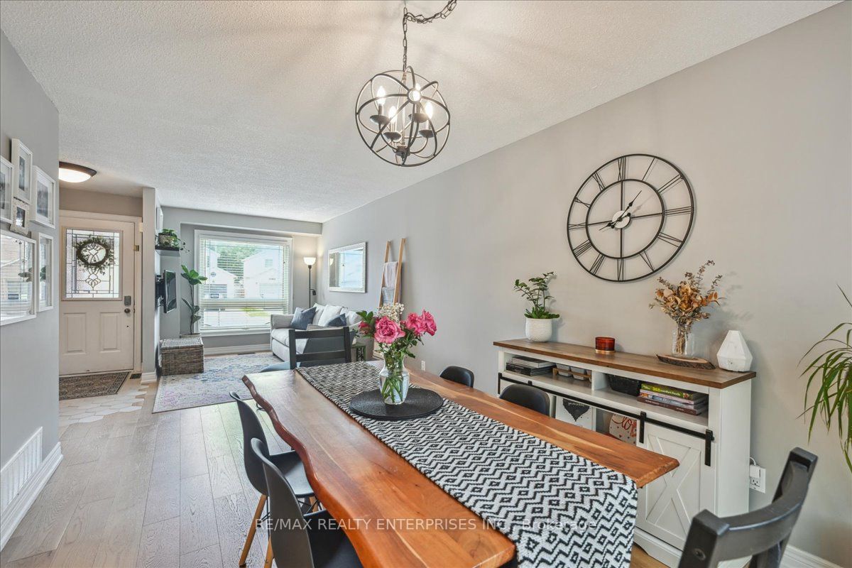 3091 Kilbride Cres
