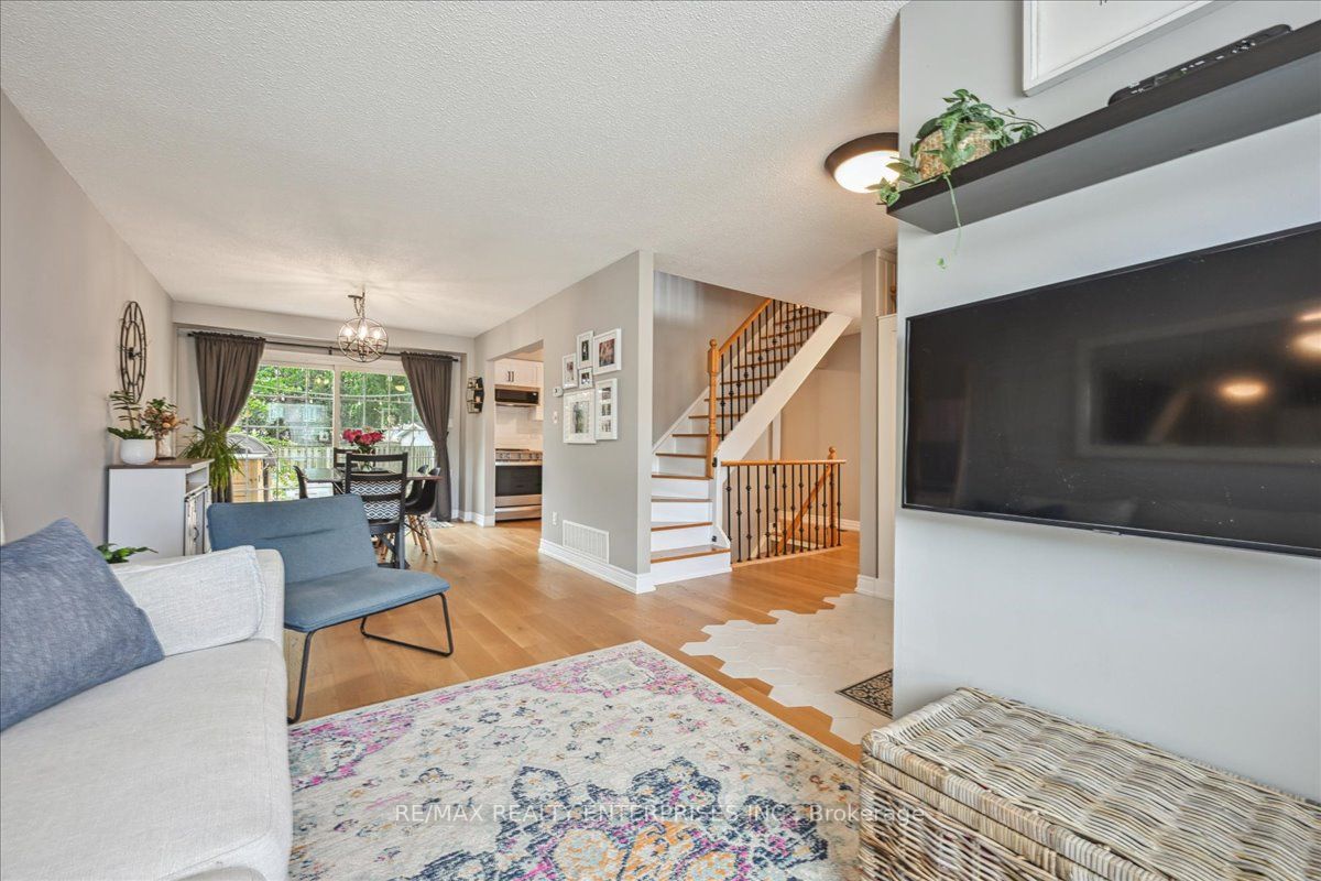 3091 Kilbride Cres