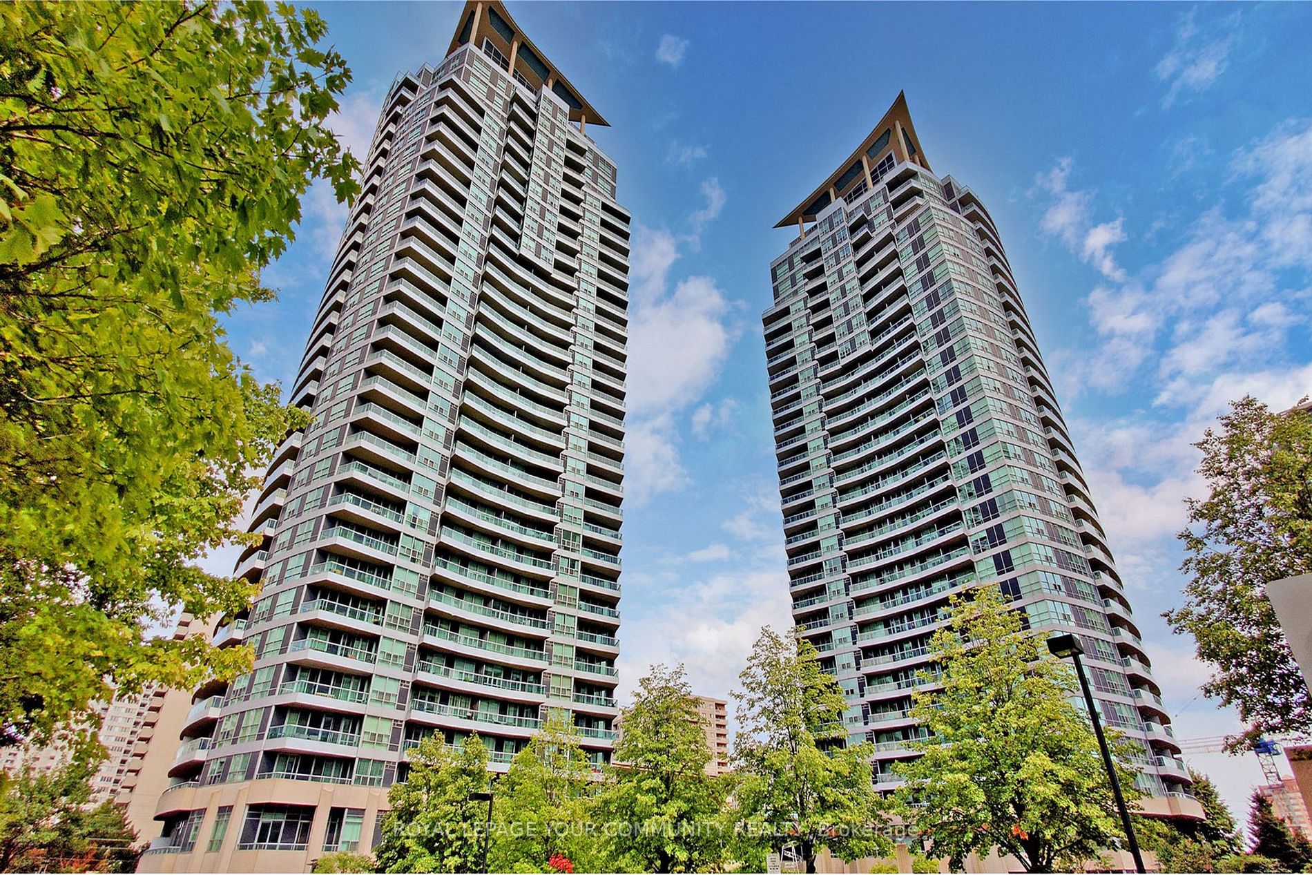 1 Elm Dr W, #1409