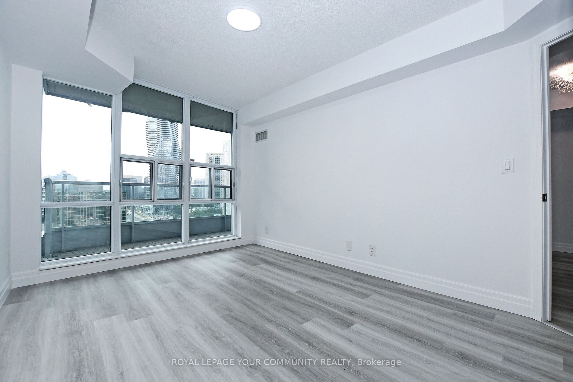 1 Elm Dr W, #1409