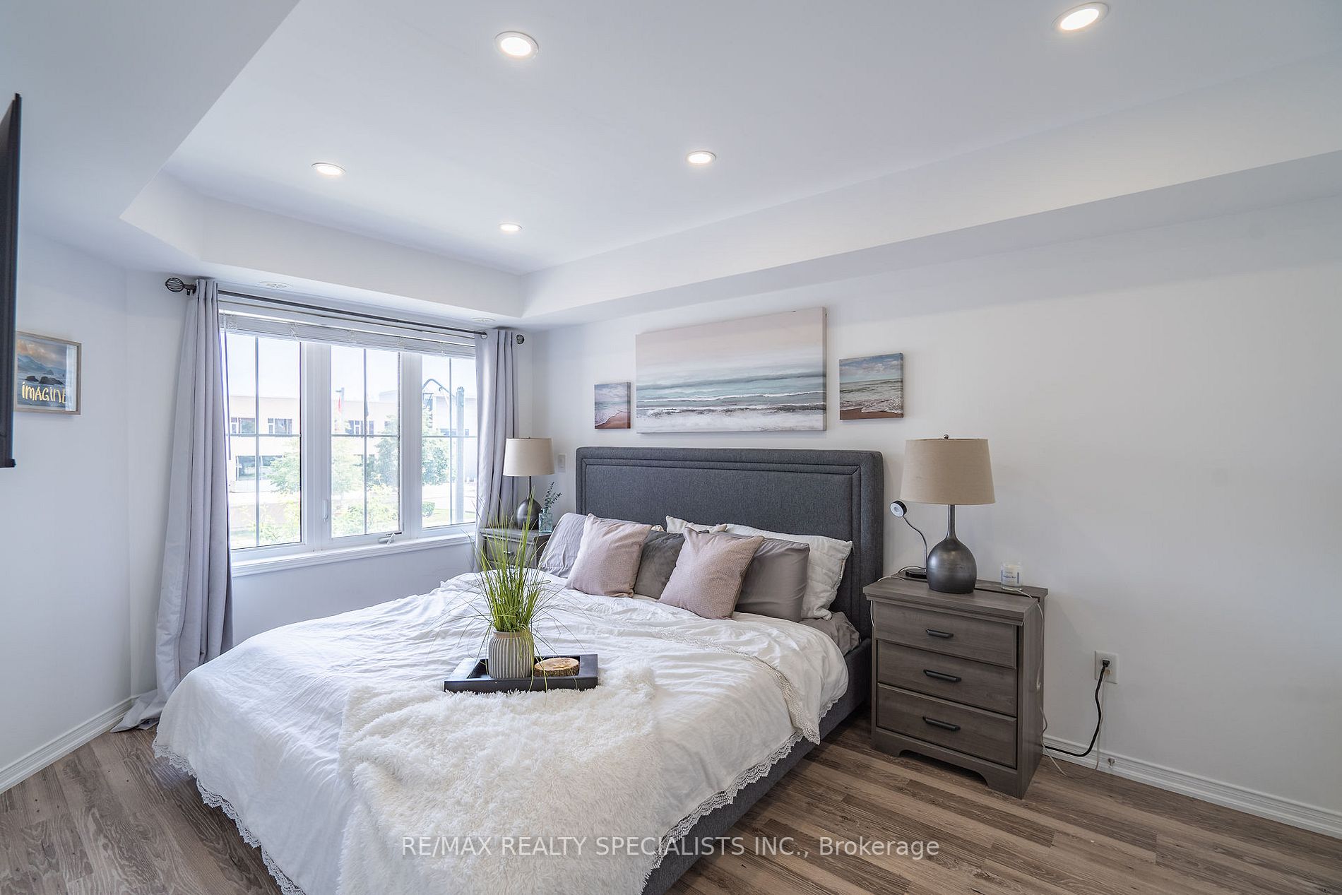 2484 Post Rd, #23