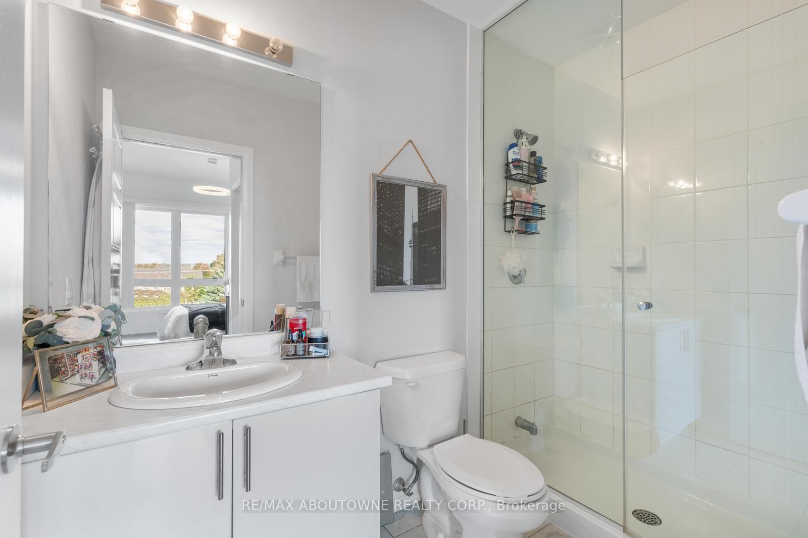 1200 Main St E, #202