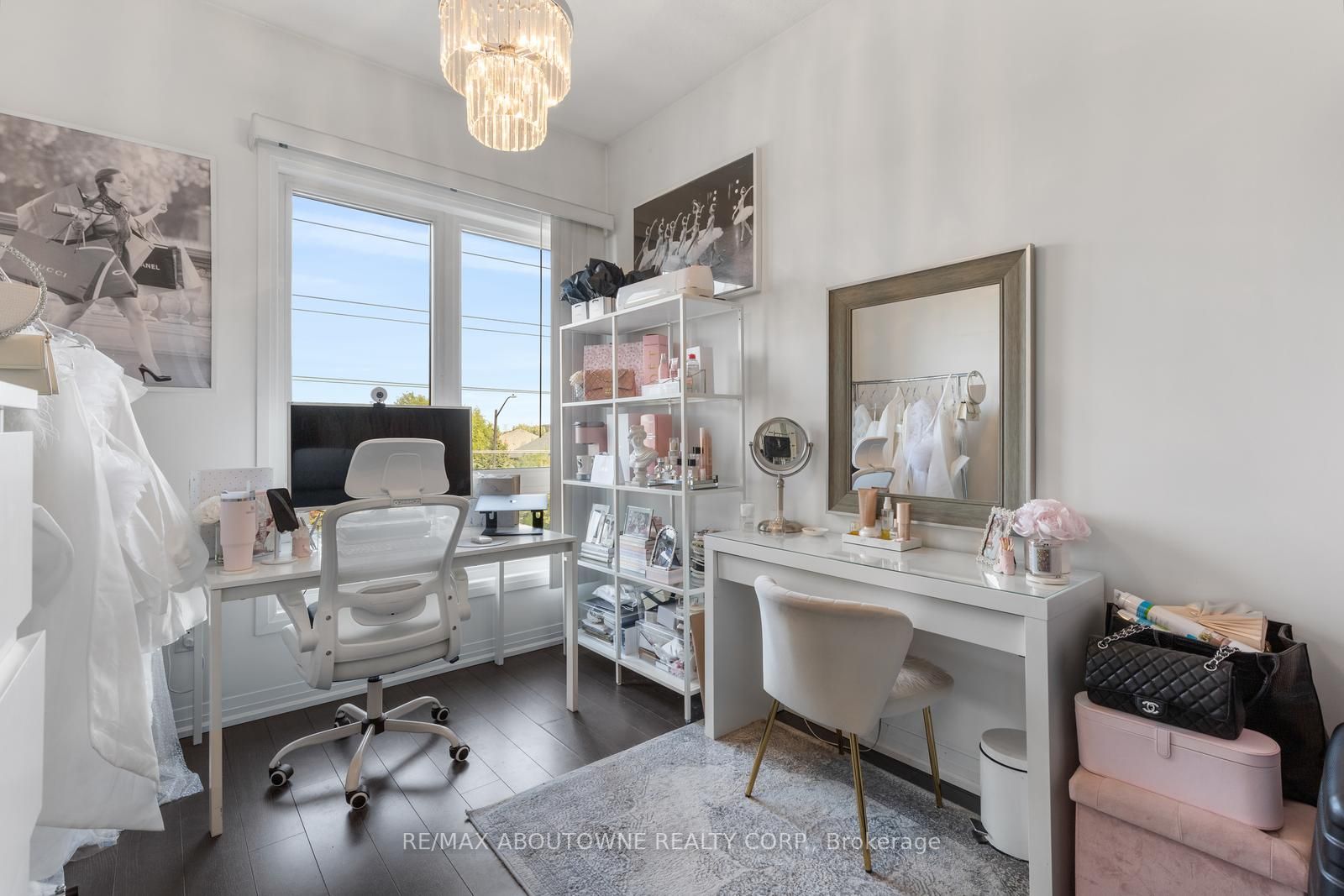1200 Main St E, #202