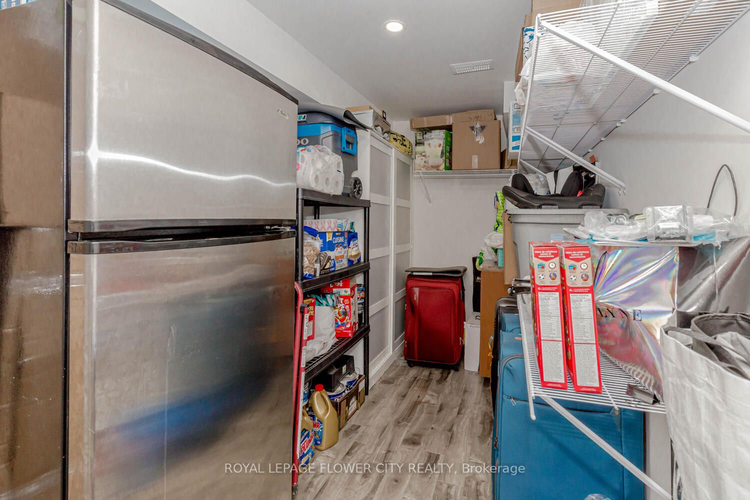 46 Schooner Dr