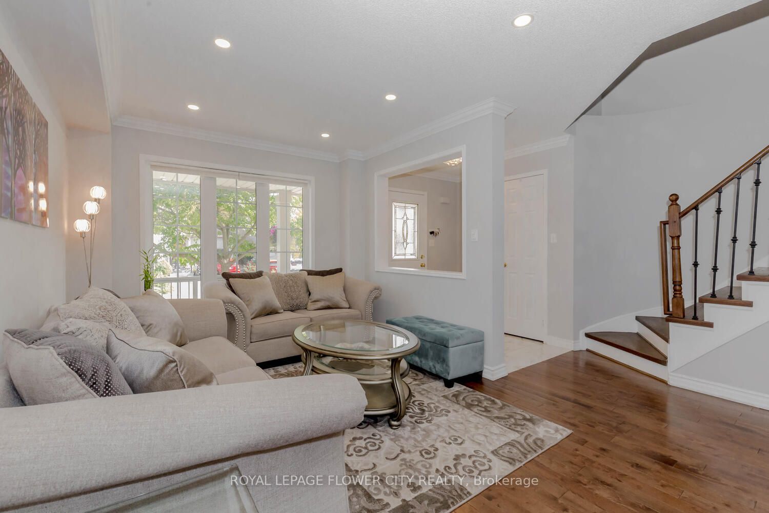 46 Schooner Dr