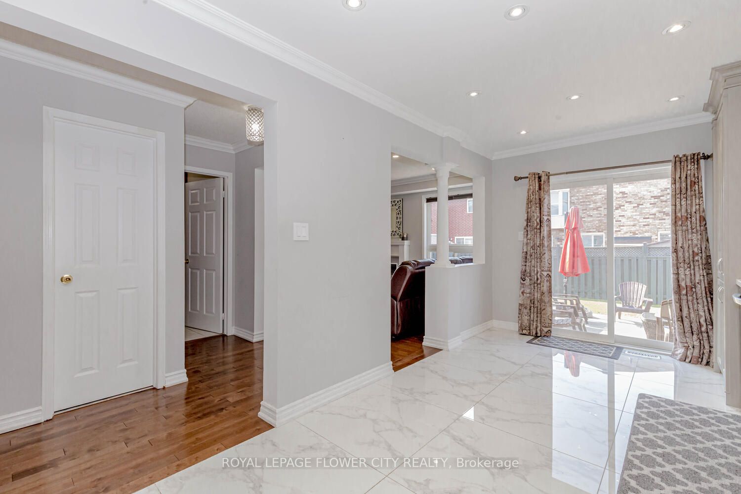 46 Schooner Dr