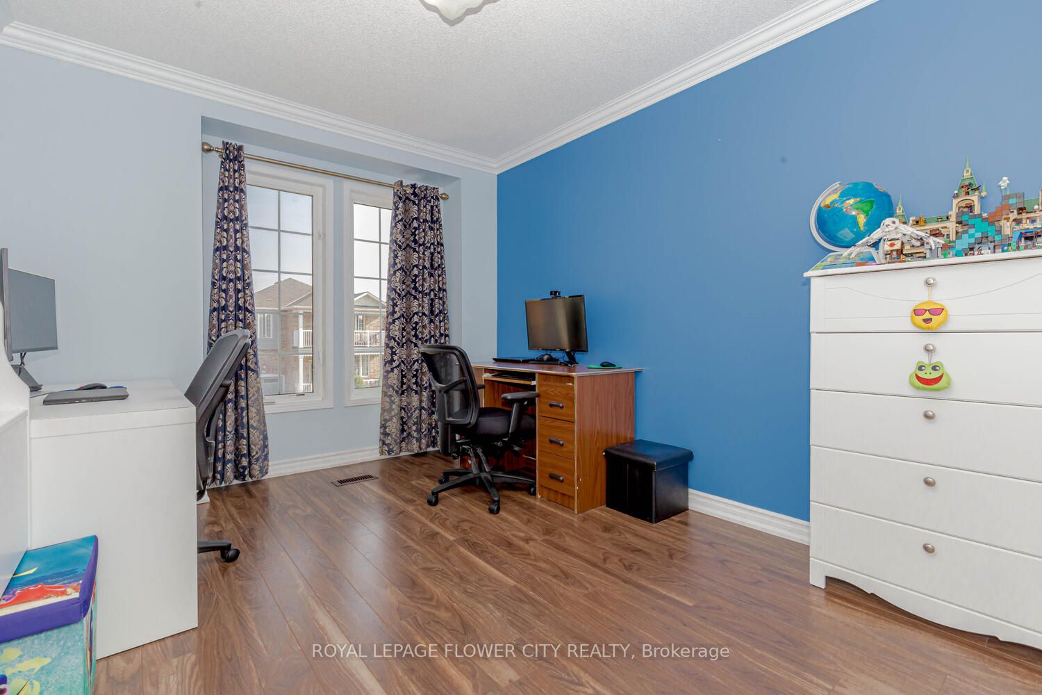 46 Schooner Dr