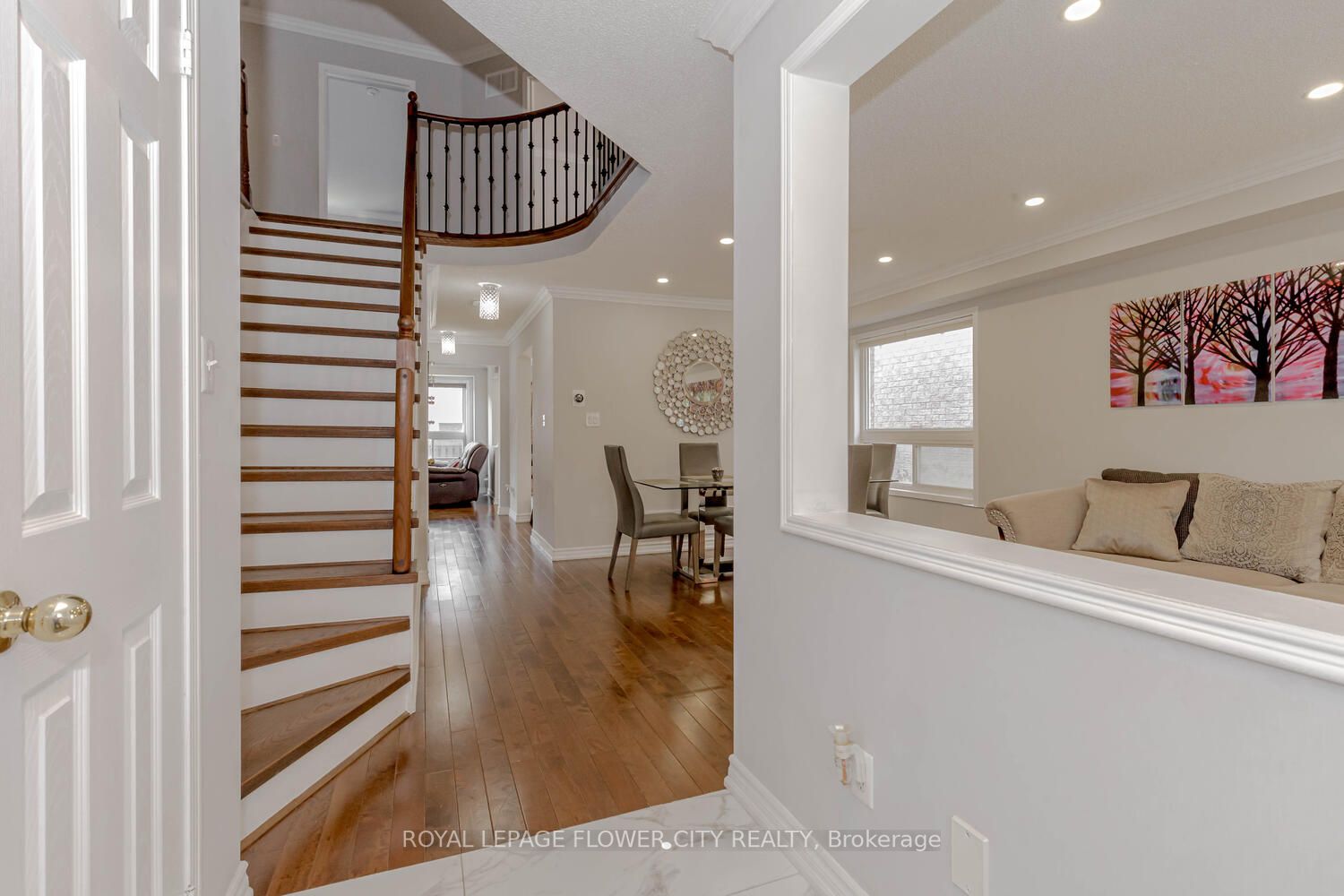 46 Schooner Dr