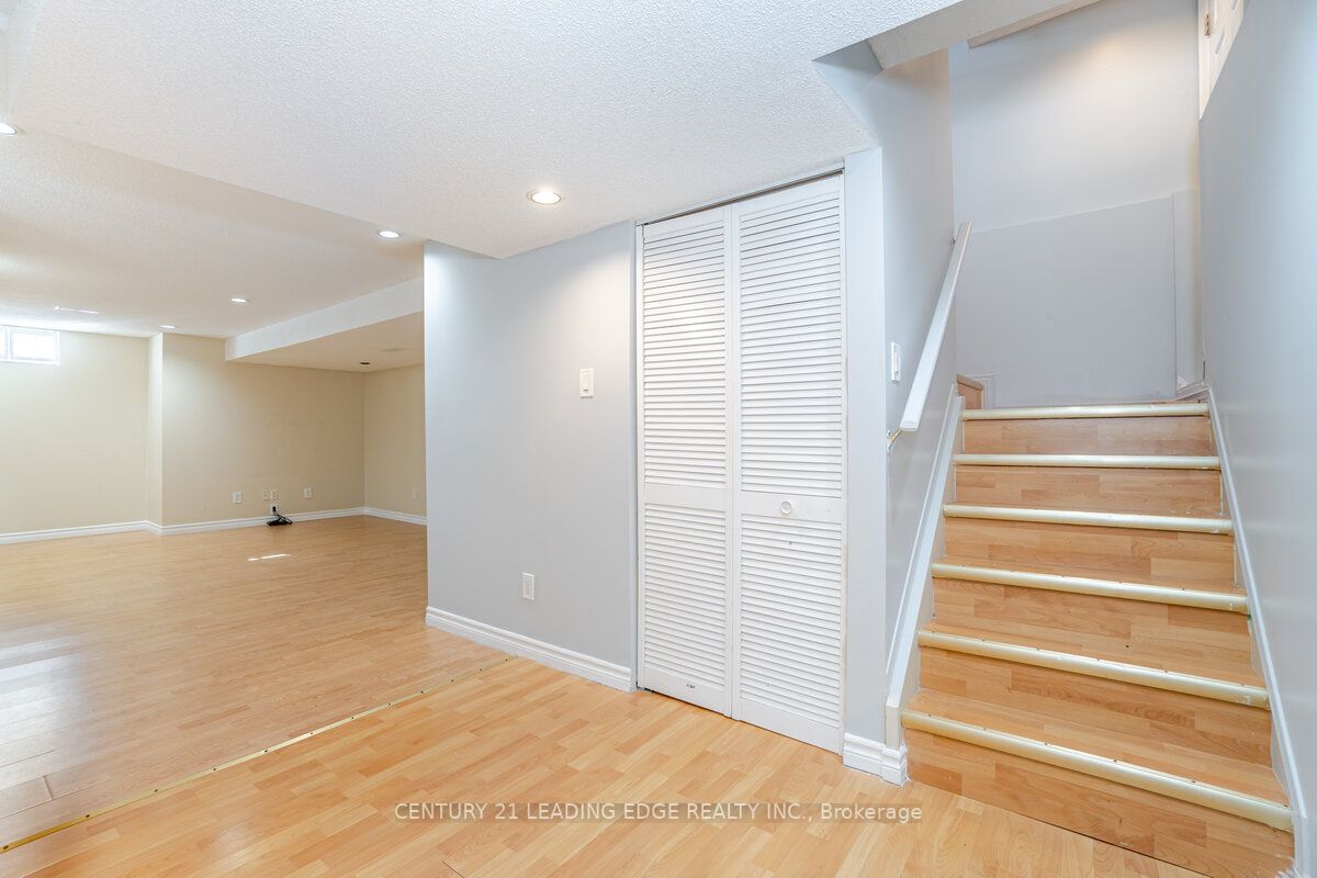 835 Othello Crt