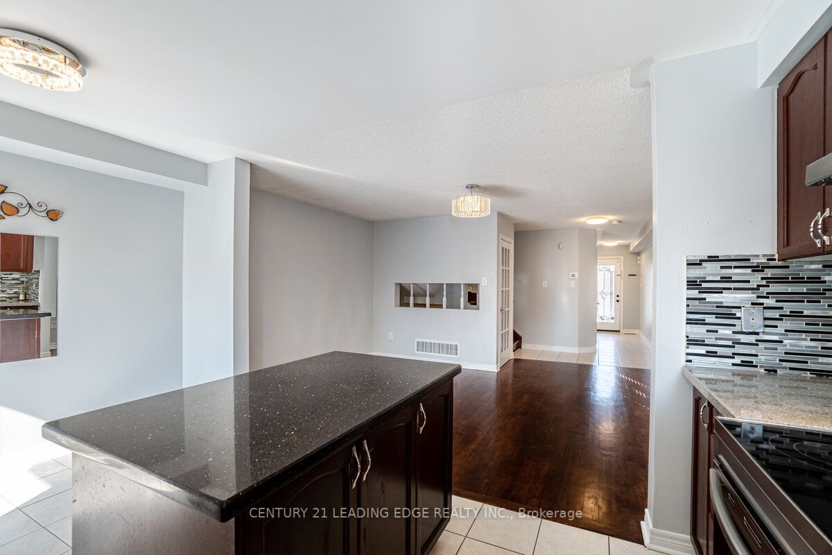 835 Othello Crt