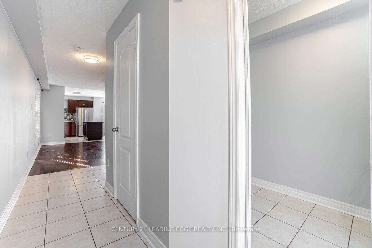 835 Othello Crt