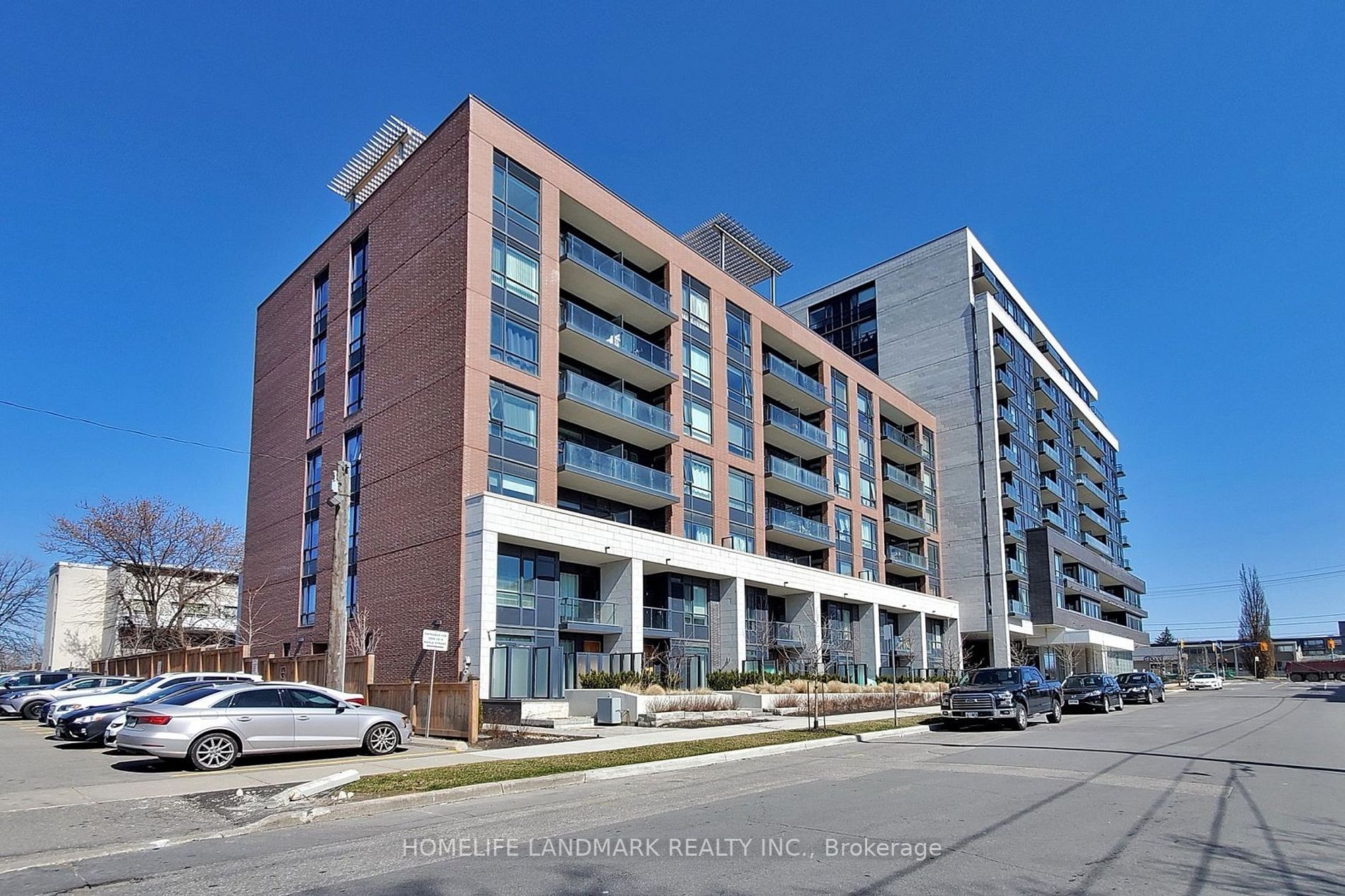 2800 Keele St, #222