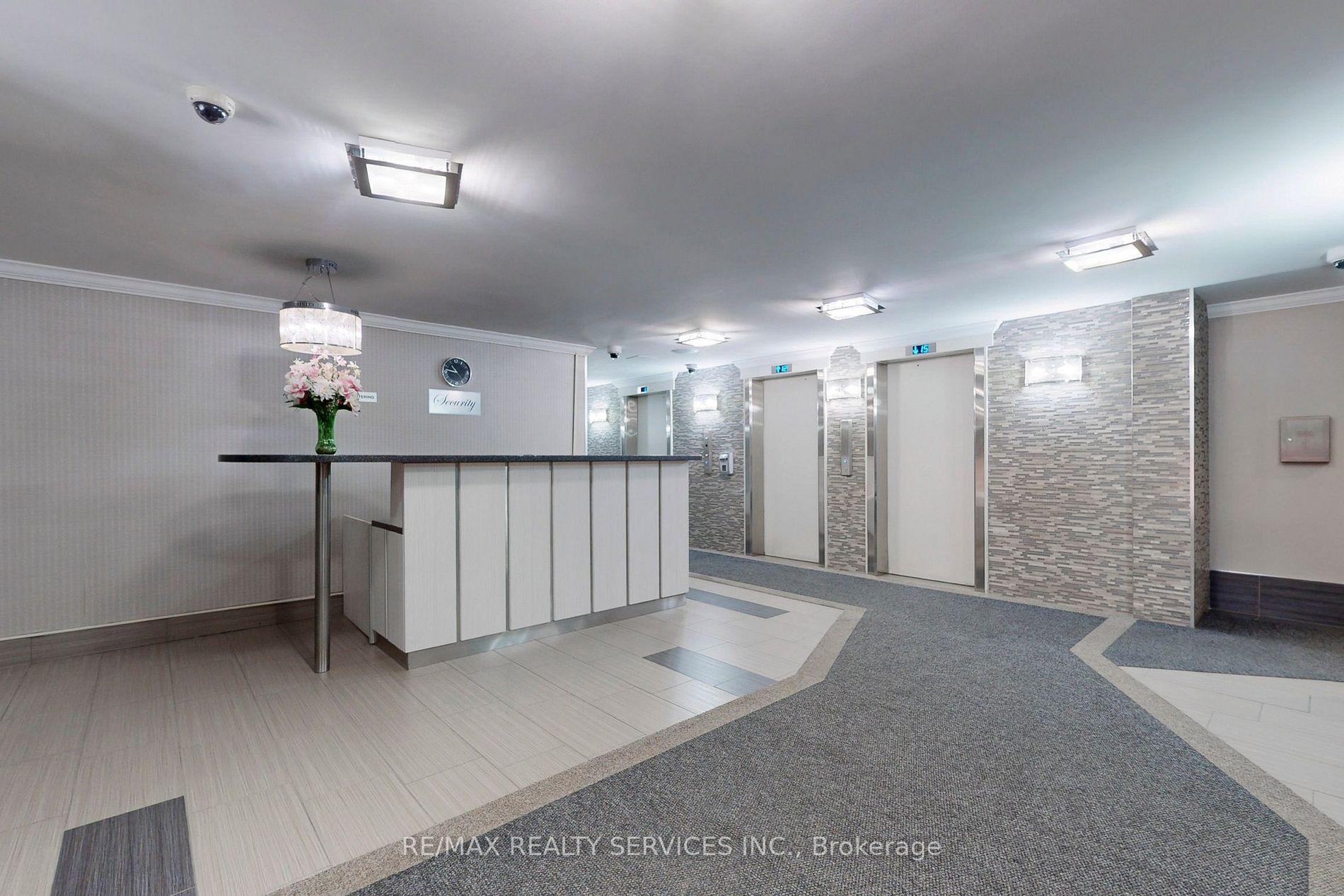 15 Kensington Rd, #1407