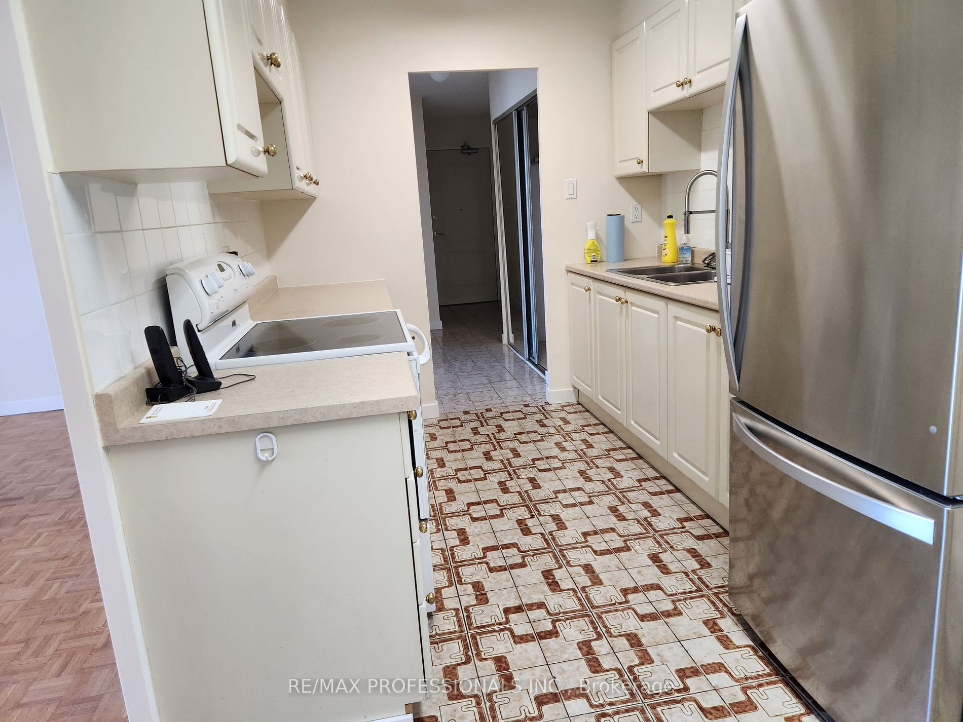 61 Richview Rd, #2012