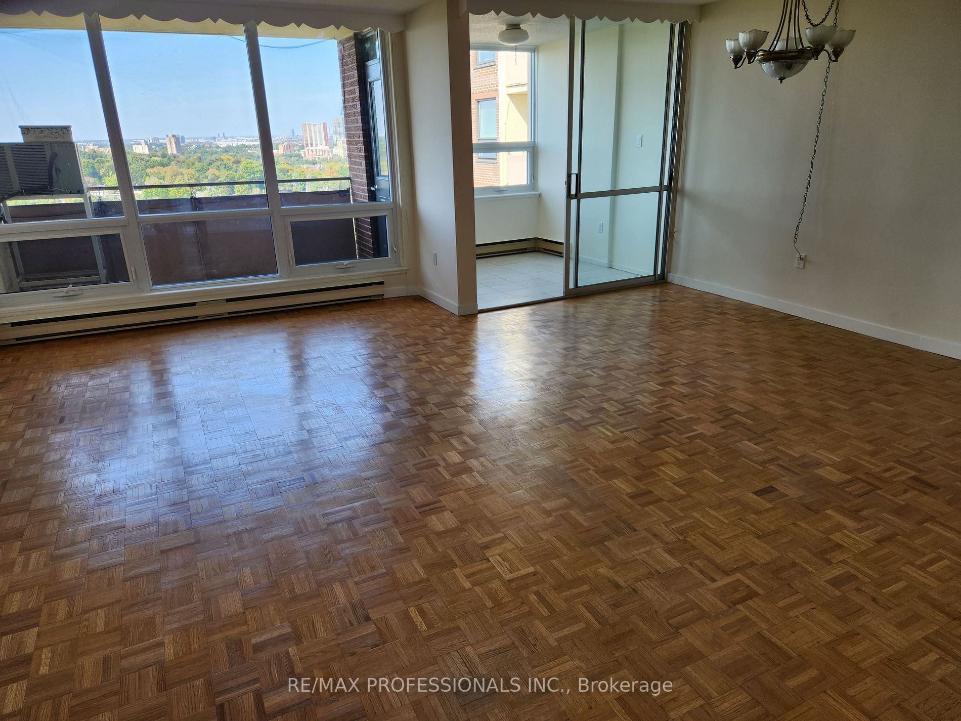 61 Richview Rd, #2012
