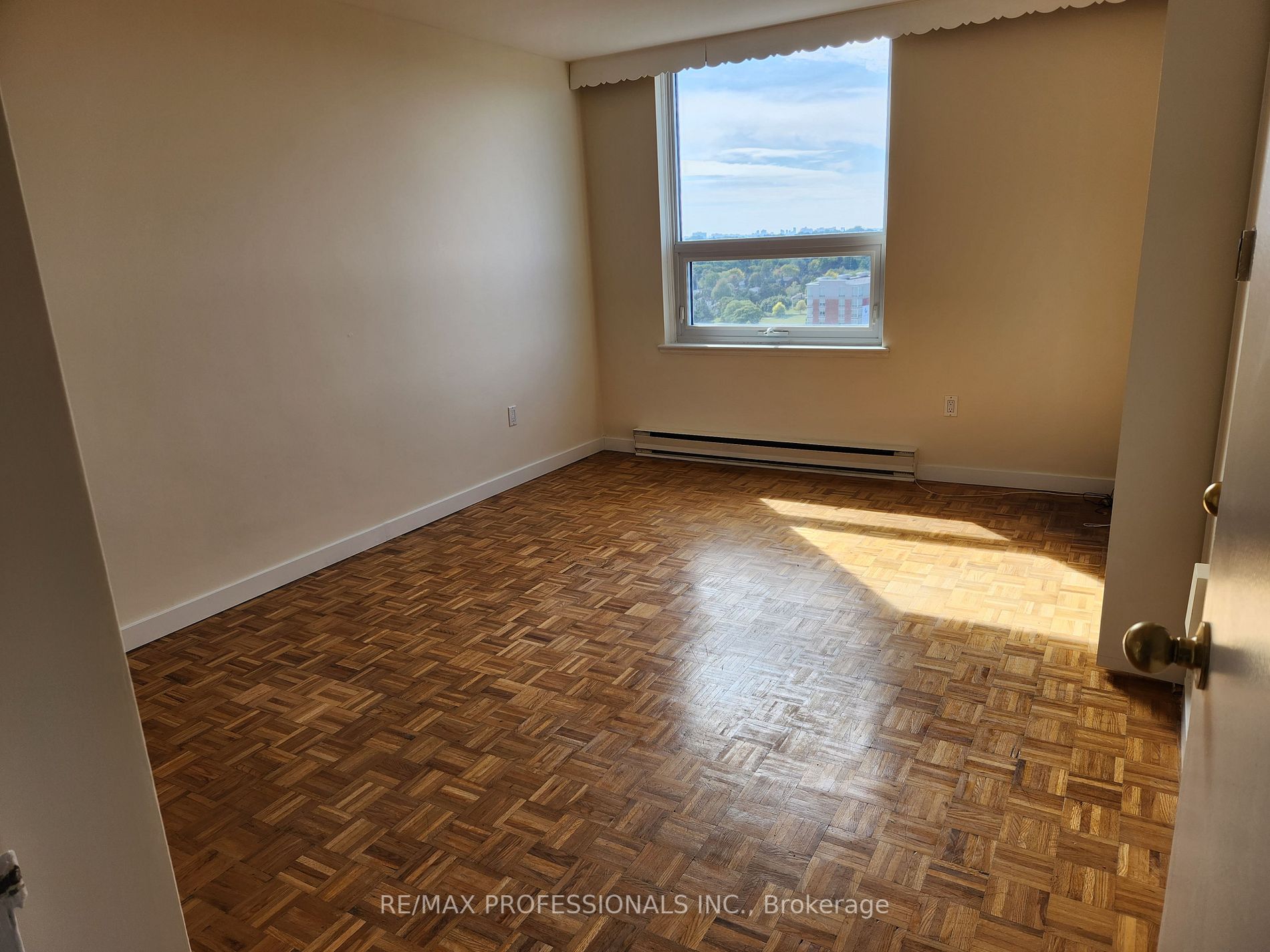 61 Richview Rd, #2012