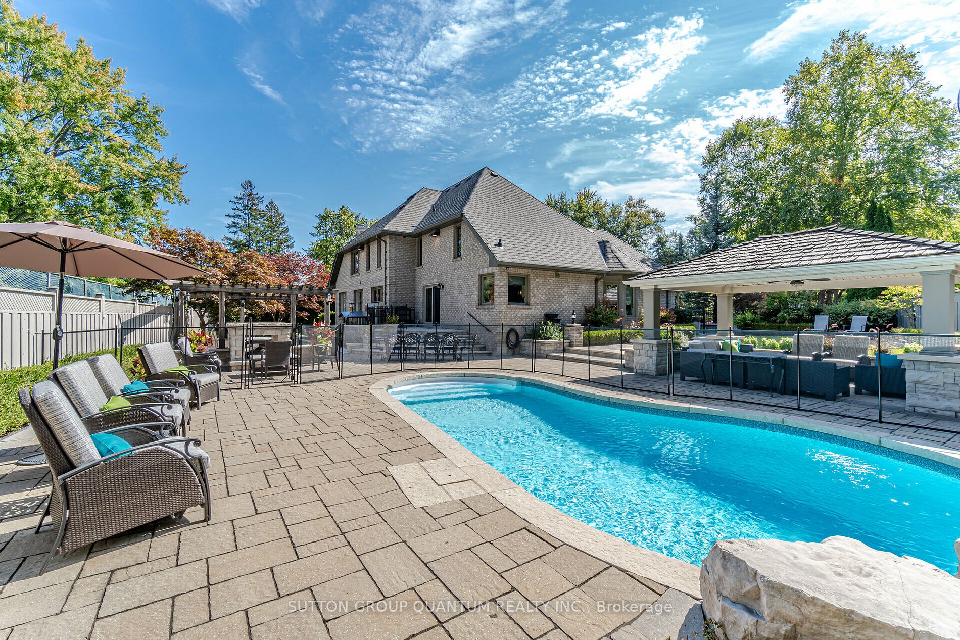 2260 Highriver Crt E