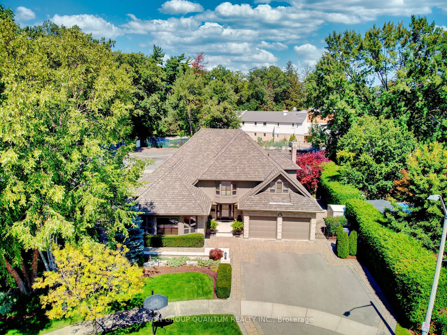 2260 Highriver Crt E