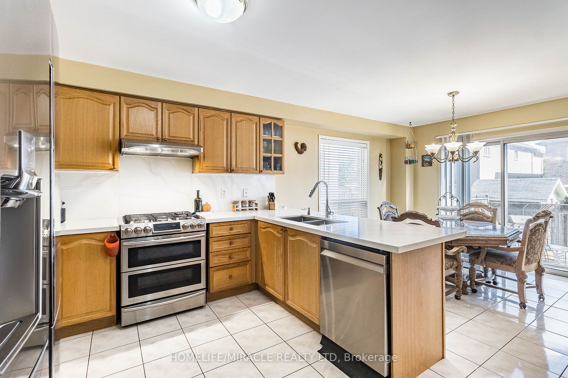 181 Brisdale Dr
