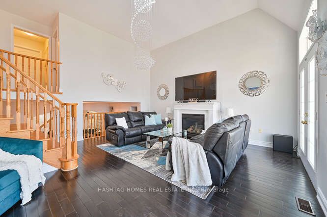 140 Decker Hollow Circ