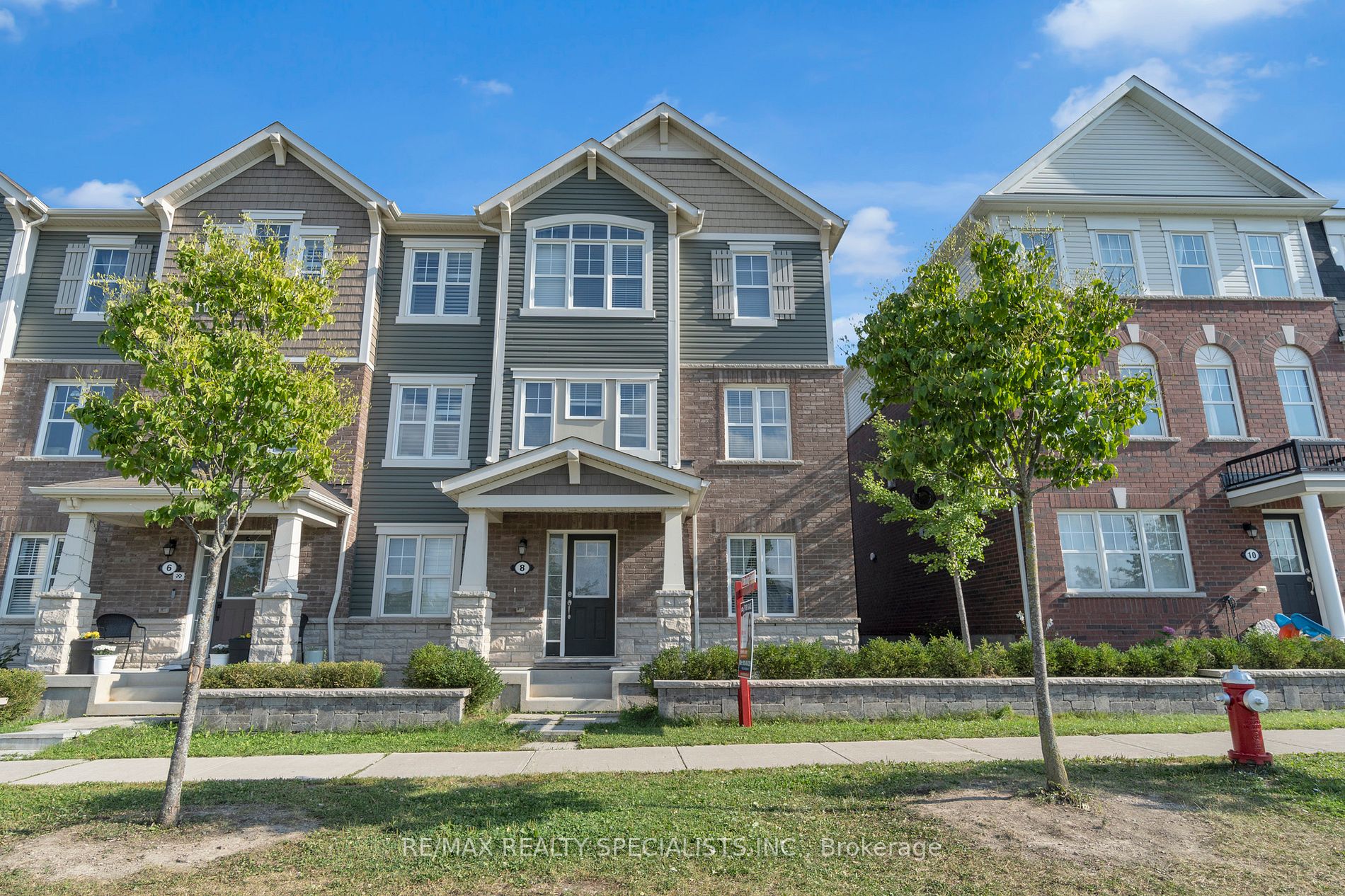 8 Toledo Lane