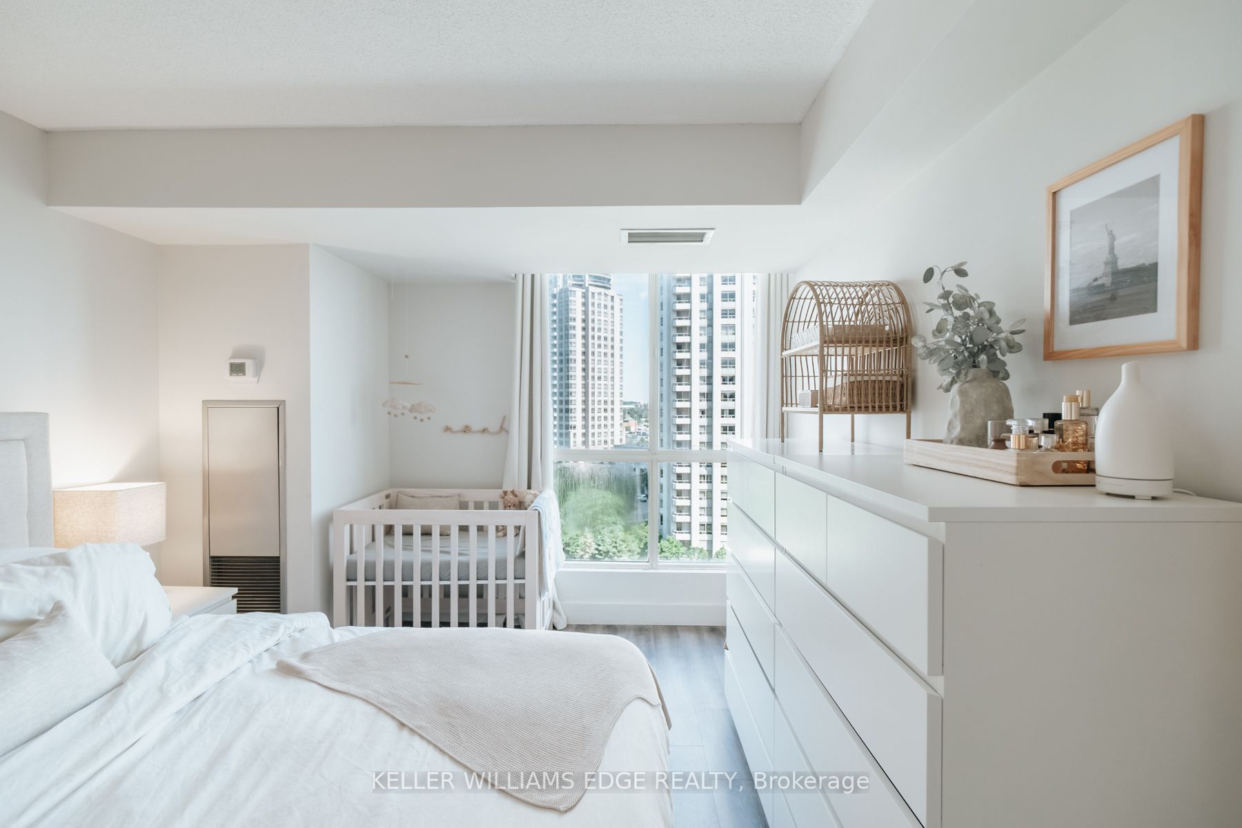 55 Kingsbridge Garden Circ, #1013