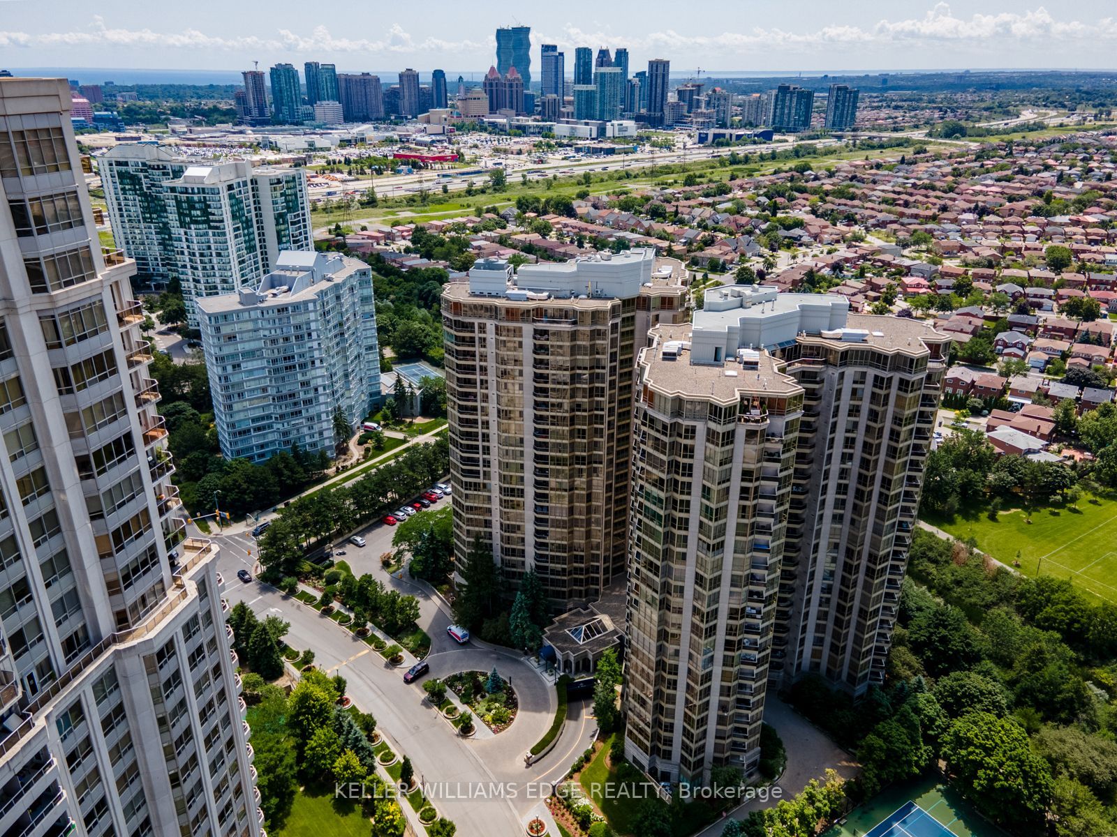 55 Kingsbridge Garden Circ, #1013