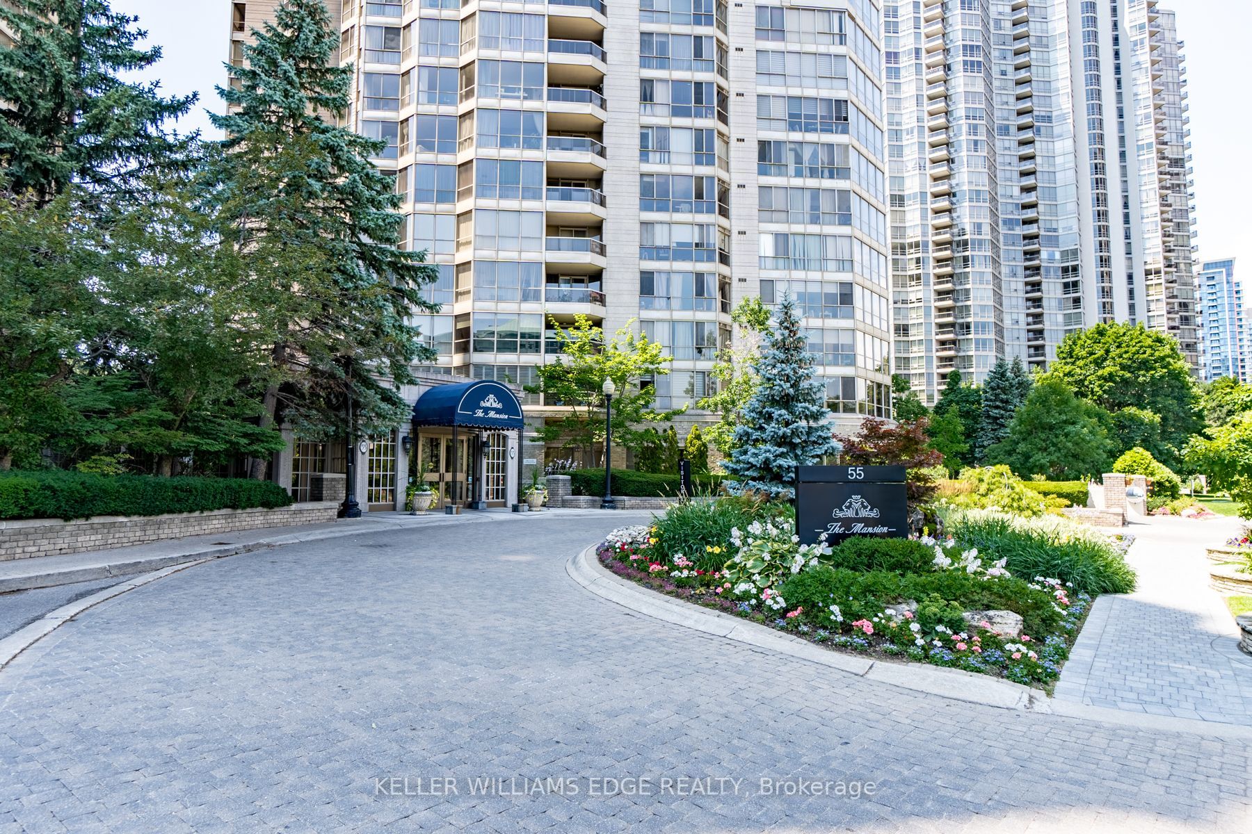 55 Kingsbridge Garden Circ, #1013