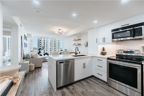 55 Kingsbridge Garden Circ, Mississauga