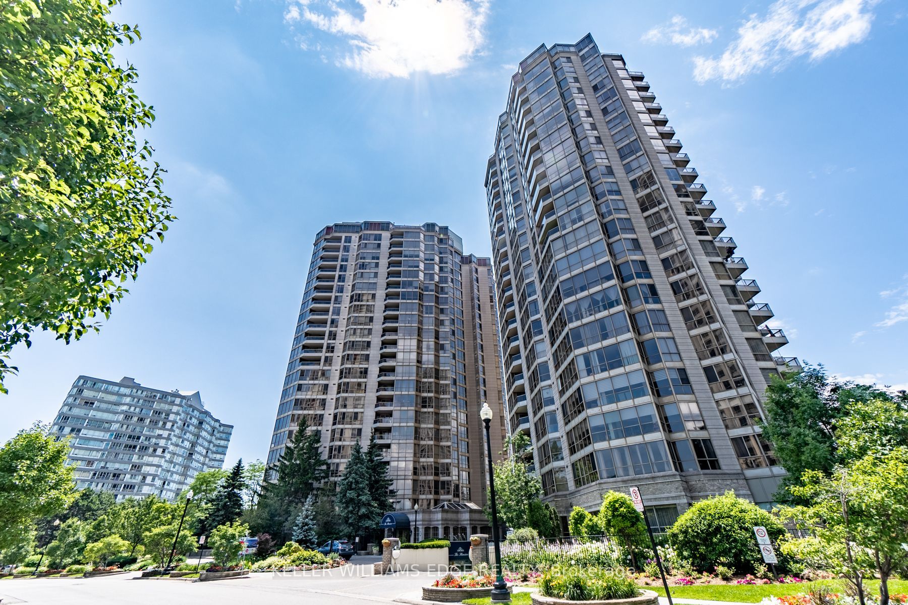 55 Kingsbridge Garden Circ, #1013